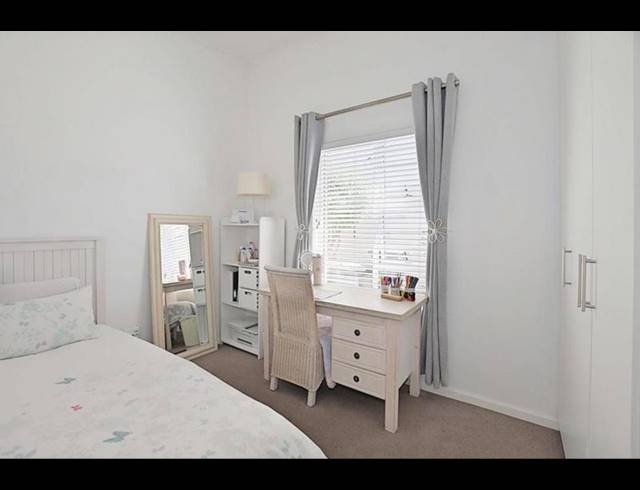 3 BEDROOM TOWNHOUSE FOR SALE IN BURGUNDY ESTATE